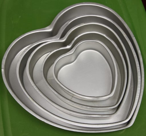 Heart Shaped Cake Pan Set