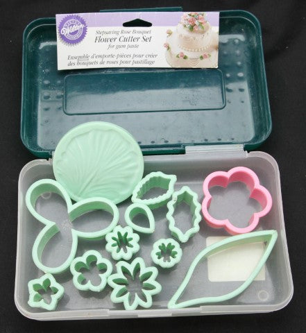 Wilton Flower Cutter Set